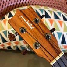 画像をギャラリービューアに読み込む, カマカ HF-3 テナー ウクレレ #250858