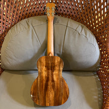 画像をギャラリービューアに読み込む, カニレア K-1 T テナーウクレレ #28031