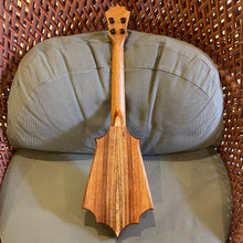 画像をギャラリービューアに読み込む, パップスカスタムス KTS-07 セプターテナー 24050331