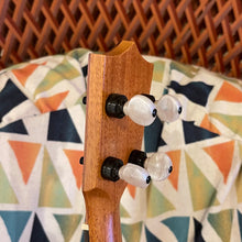 画像をギャラリービューアに読み込む, カマカ HP-1 ソプラノパイナップルウクレレ #240677
