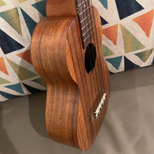 画像をギャラリービューアに読み込む, カマカ HF-2I コンサート スロットヘッド ウクレレ #240455