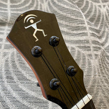 画像をギャラリービューアに読み込む, アヌエヌエ UC200 コンサートウクレレ #AK08321