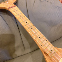 画像をギャラリービューアに読み込む, アソヌ タヒチアンウクレレ 4弦 ホエール #2305252
