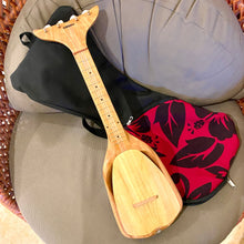 画像をギャラリービューアに読み込む, アソヌ タヒチアンウクレレ 4弦 ホエール #2305252