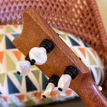 画像をギャラリービューアに読み込む, カマカ HF-2 コンサートウクレレ #250206