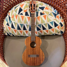 画像をギャラリービューアに読み込む, カマカ HF-3I スロットヘッド テナーウクレレ #240490