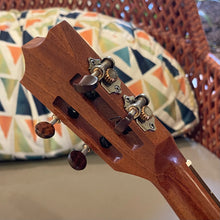 画像をギャラリービューアに読み込む, カマカ HF-3I スロットヘッド テナーウクレレ #240490