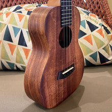 画像をギャラリービューアに読み込む, Kanile'a K-1 T ナチュラル テナー ウクレレ #0525-29136