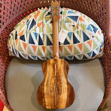 画像をギャラリービューアに読み込む, Kanile'a D-1 T プロ テナー ウクレレ #0625-29186