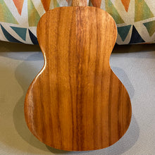 画像をギャラリービューアに読み込む, Ana'ole AT テナー ウクレレ #27650525