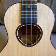 画像をギャラリービューアに読み込む, コアロハ レッド ラベル コンサート シダートップ 2023限定 ウクレレ 2309021