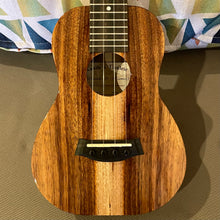 画像をギャラリービューアに読み込む, Kanile'a K-1 C コア コンサート ウクレレ #0725-29249