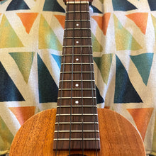 画像をギャラリービューアに読み込む, カマカ HF-1 ソプラノウクレレ #250431