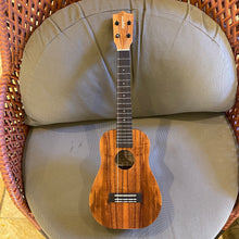 画像をギャラリービューアに読み込む, カマカ HB-2 コンサートウクレレ ベルシェイプ #230573
