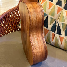 画像をギャラリービューアに読み込む, KoAloha KTM-10 テナー ウクレレ #2509159