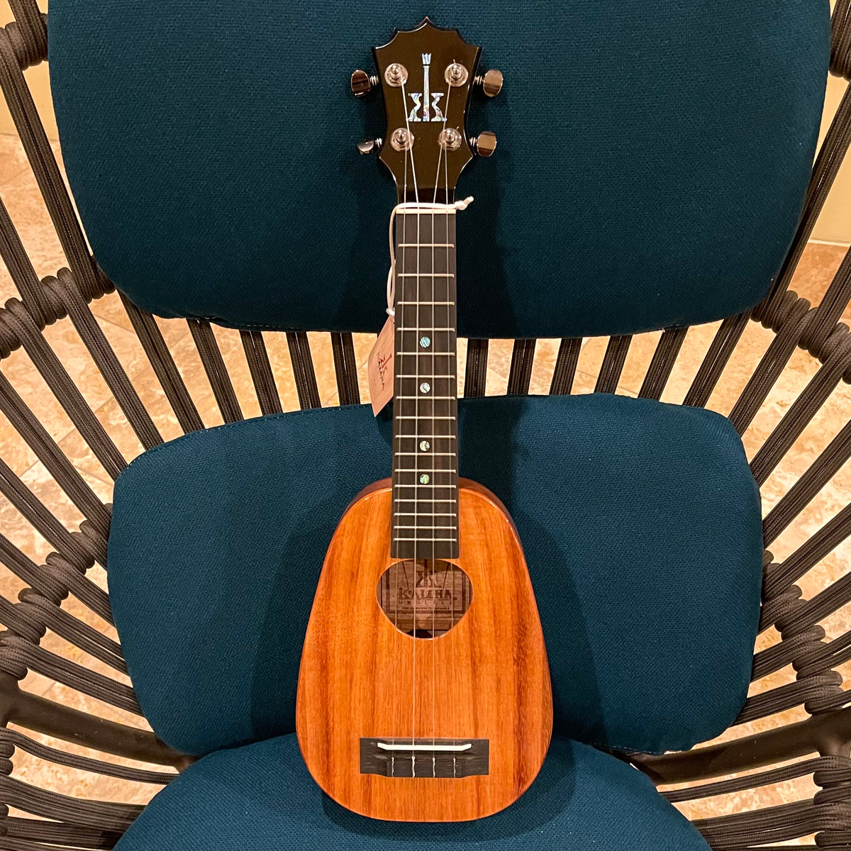 コアロハ KSM-01 ソプラノパイナップルウクレレ #2509158 – Ukulele Puapua
