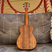 画像をギャラリービューアに読み込む, カニレア K-1 T テナーウクレレ #25679