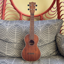 画像をギャラリービューアに読み込む, 【アウトレット】マーチン 2 コンサートウクレレ