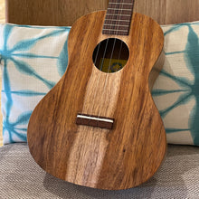 画像をギャラリービューアに読み込む, マイレレイ TK-2 テナーウクレレ
