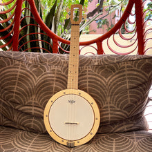 画像をギャラリービューアに読み込む, マジックフルク M70M テナーファイヤーフライバンジョーウクレレ