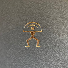 画像をギャラリービューアに読み込む, アヌエヌエ UC200 コンサートウクレレ #2501051
