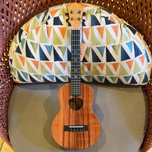 画像をギャラリービューアに読み込む, KoAloha KTM-10 テナー ウクレレ #2601061
