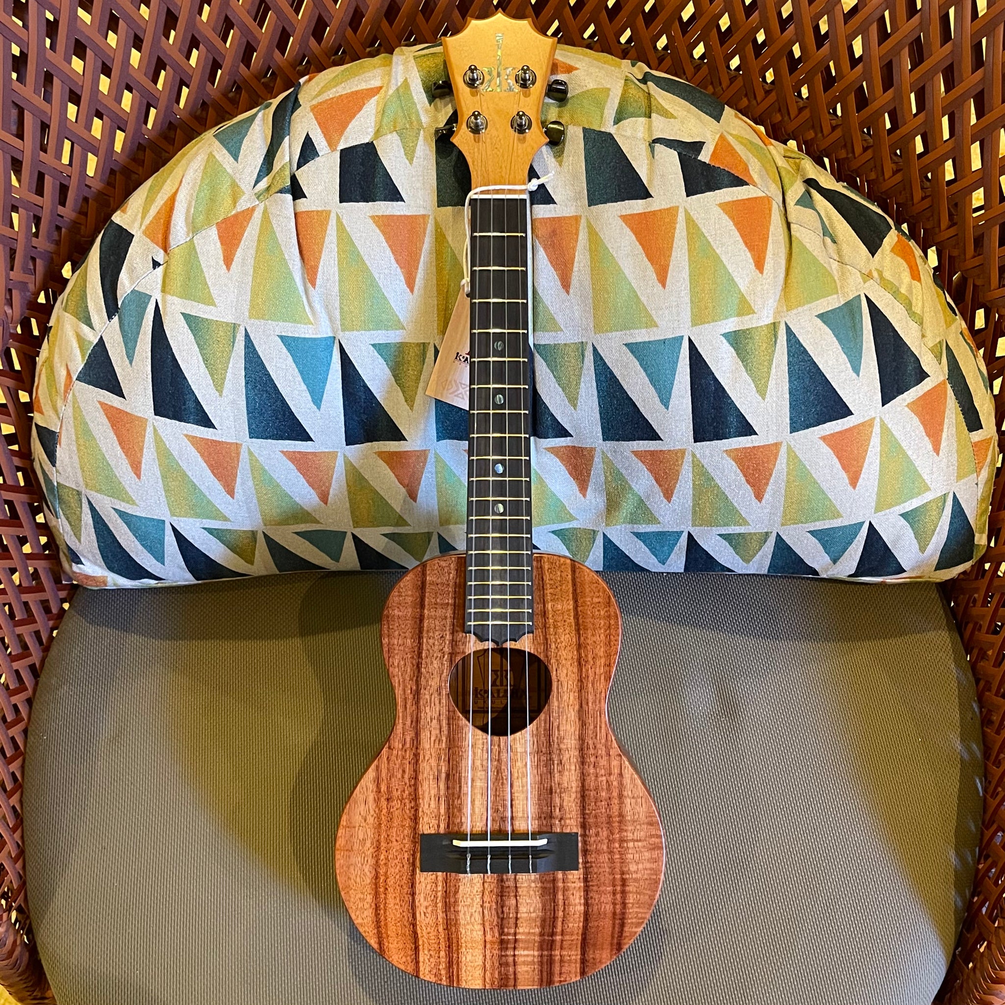 コアロハのウクレレ 楽天市場】KoAloha コアロハ ウクレレ KSM-00UD ソプラノ スタンダード