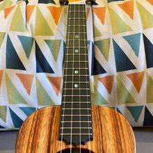 画像をギャラリービューアに読み込む, KoAloha KTM-10 テナー ウクレレ #2602104
