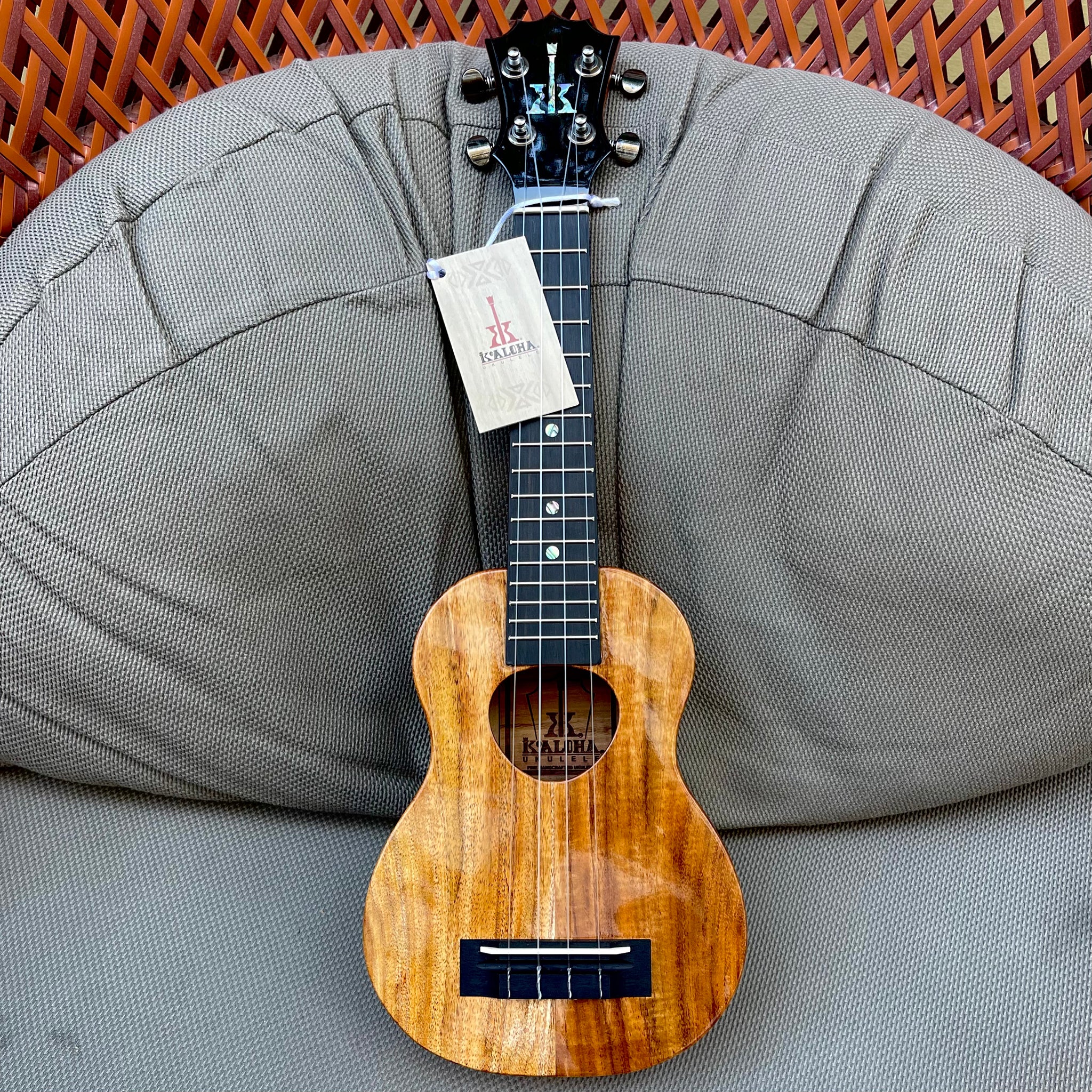 KSM-00-koaloha-soprano-Koa-Gloss-2406061 – Ukulele Puapua