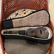 Load image into Gallery viewer, Kanile&#39;a Pohaku Tenor Ukulele #28802
