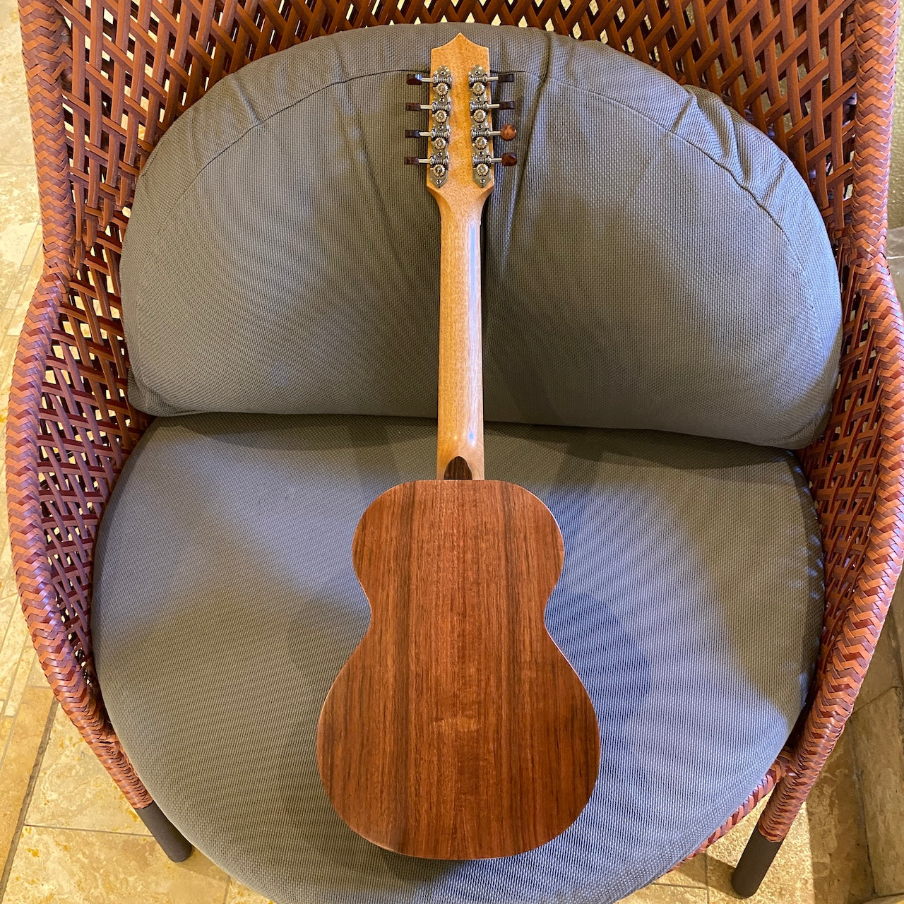 カマカ　KAMAKA HF-38  8弦テナーサイズ カマカ HF-38 8弦テナーウクレレ 231256 – Ukulele Puapua