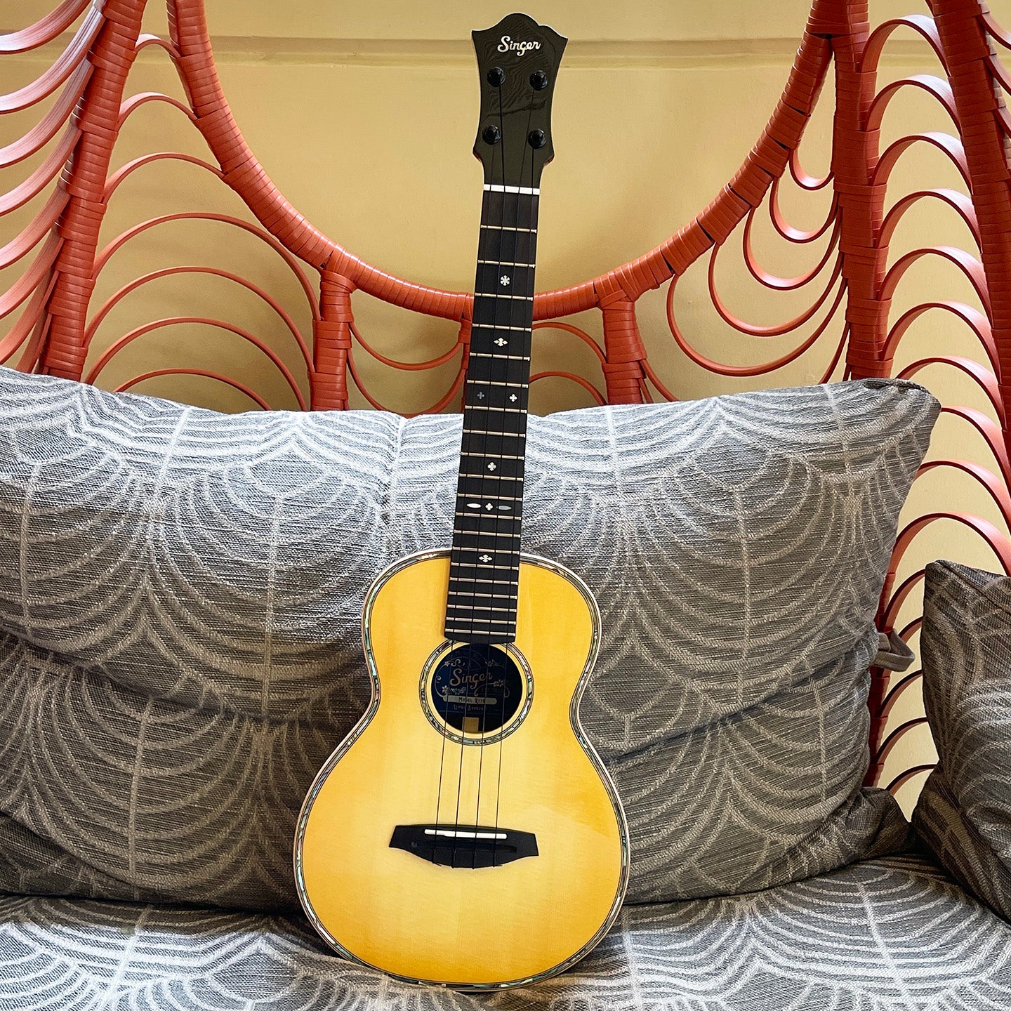 アヌエヌエ / Anuenue – Ukulele Puapua